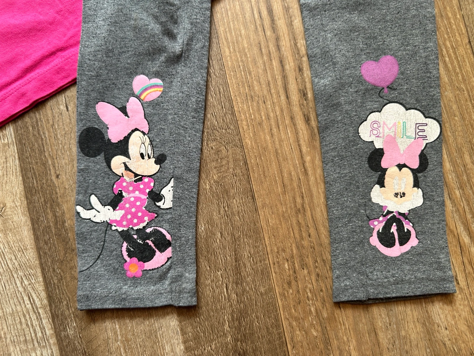 Conjunto Minnie Disney para meninas – blusa rosa e legging cinza – 6 anos – photo 2